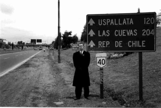 Highway that runs through Mendoza,
Guaymallen, Mendoza, 2001, Nick Smith
Nick b. Smith
02 Jun 2002