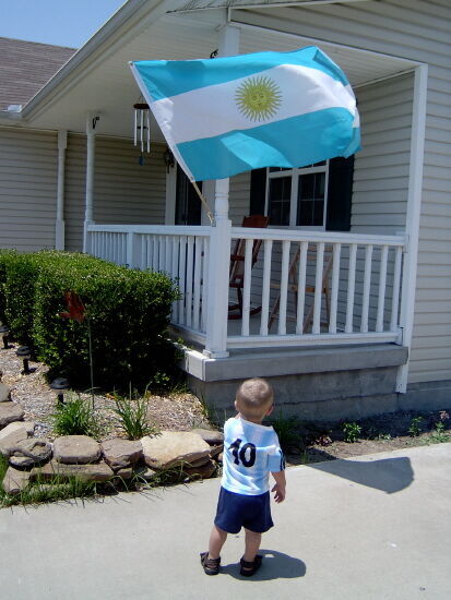 Mirando hacia el futuro....pensando en la Copa Mundial de 2006....y esperando para el mejor...CAMPEONES
Matthew  Wojnowski
11 Jun 2006