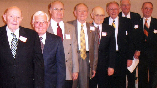 L-R, Turley, Stevens, Jones, Tenney, Ferguson, Bawden, Bennett, Bonnemort
Ron Record
19 Oct 2008