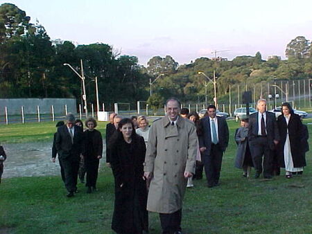 Presidentes de Estaca da região de Curitiba e suas esposas. Stake Presidents in the Curitiba area and their wives.
Jouber  Calixto
05 Nov 2002