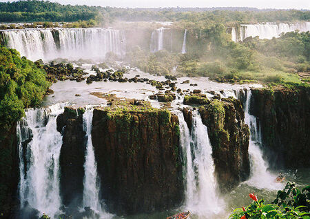 Photo of Iguazu Falls taken by Elder Stark when he and the other missionaries in his district visited the falls. June or July 04.
Austin James Forrester Stark
25 Oct 2004