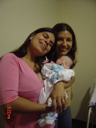 Olha as tias Ingrid e Vivian
Francine Araujo Brandão Lares
01 Oct 2005