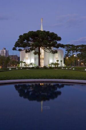 Templo de Curitiba
Brandon Barrick and Jouber Calixto
25 May 2008