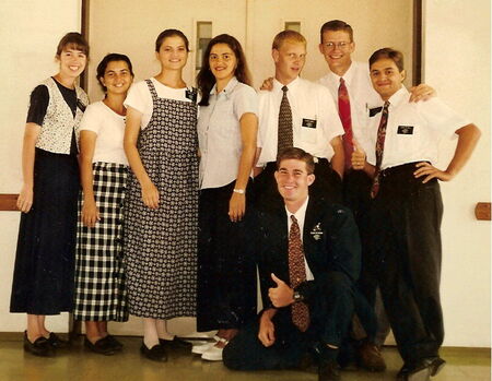 Zona Uberaba em abril de 97.S.Mathis, S.Lessa, S.Farias, E.Henry, E.Bishop, E.De Paula, E.Petersen.
Carmozilda Batista Lessa
08 Jul 2006