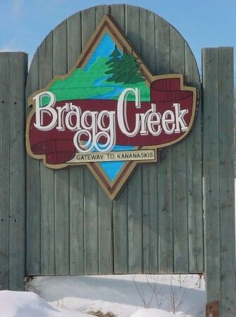 Bragg Creek is located just outside of Calgary just as you enter the Kananaskis Country.
David J. Campos
21 Mar 2003
