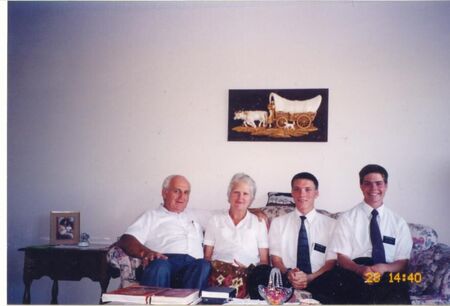 Brother and Sister Hodder, Elder Hamblin and myself.
Craig  Scholes
16 Jul 2002