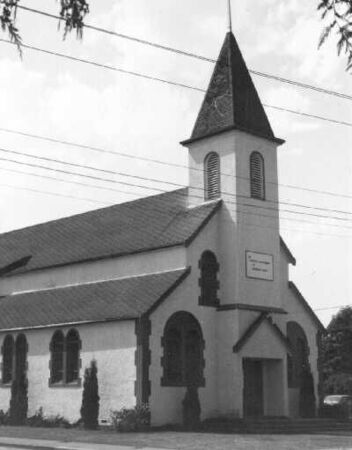 Duncan Branch Chapel submitted by William Braun. 1970
Richard Funk
10 Nov 2003