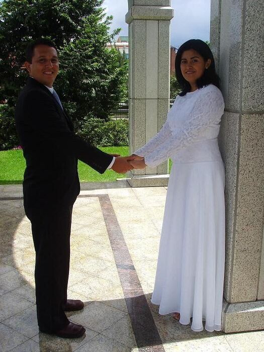 Con mi esposa Carolina Tello.
Edwinn Wladimir Romero España
17 Apr 2007