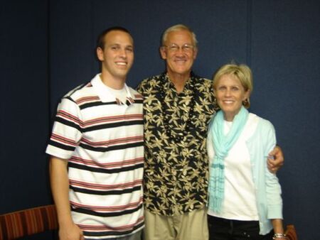 Isaac Jacobsen playing on the basketball team for BYU-Hawaii along with his brother, Anders.
Daniel Siemens
26 Nov 2009