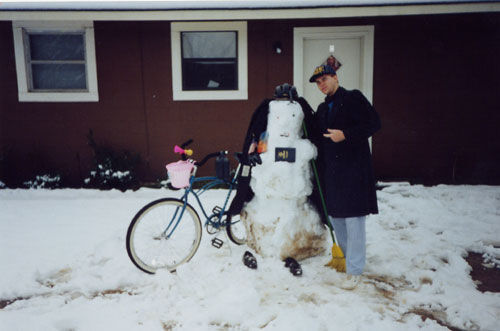 I believe Elder Crockett made this snowman.  He's quite talented.  Elder Crockett that it.
Jeffrey A. Grimes
22 Dec 2003