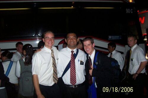 mi ultimo dia en la mision...con elder Jackson y elder Hill....termine la mision en Coban 3
matthew Luke Fitu
01 Feb 2008