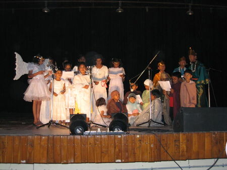 Hyderabad District Primary Singing Carols
menon sanjeev kumar
11 Jan 2006