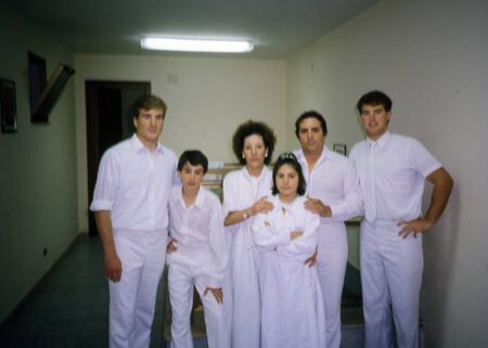 La famiglia Clemente con Anziani Nelson e Hawkins a Palermo, 1988.
Michael  Hawkins
04 Jun 2010