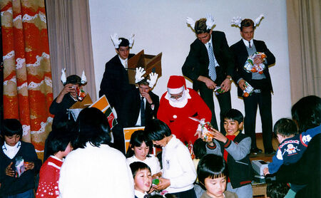 Derek Schrader, Pliler Choro, Mark Jarvis, Ryan Kemp, Rick Turek, and Allred Choro @ Kawachi Nagano Ward Christmas Party 12/24/1986
Ryan Lee Kemp
18 Aug 2013