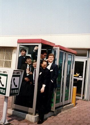 A little missionary phone booth stuffing with the help of Kawakami Kyodai. Muroran ward 1987
Mark  Bore
15 Nov 2001