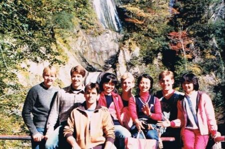 Elders Goates, Ostler, Carpenter, Andrews and Baum at Tenninkyo Falls with a few new friends
James G. Ostler
21 Dec 2007