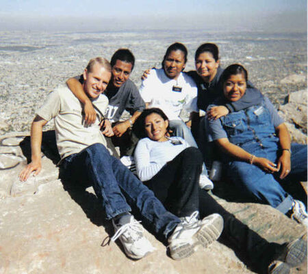 Elder Cowley,elder de Jesus,hna AGUILAR(mi mama de la mison,mi primer compañera),hna REYES,hna ALVAREZ, y abajo hna ZAPATA.
NANCY EDITH  SAUCEDO MARTINEZ
20 Aug 2008