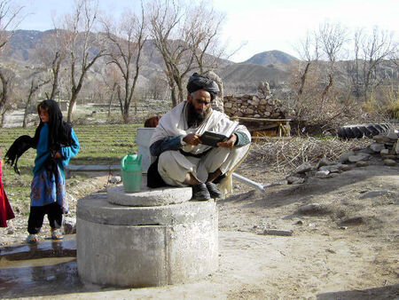 Local Jegdalek villager is reading Arabic Book of Mormon
Layne S. Pace
22 Apr 2005