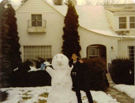 Elder Snowman (Hamilton Montana)
Steven C. Elkins
07 Feb 2006