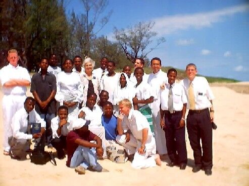 One of Our Baptisms At Beira Beach
Alexandre Alves da Silva
30 Jan 2006