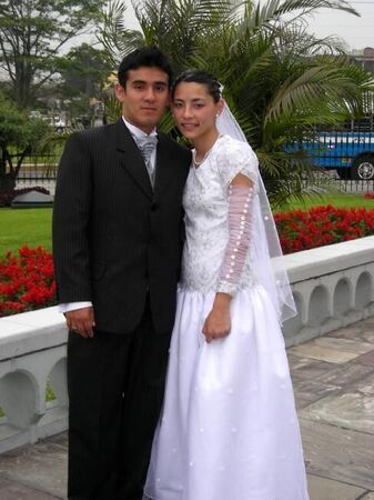 Con mi esposa, despues de nuestro sellamiento
JORGE CARLOS BERNARDINO LOPEZ CAMACHO
11 Oct 2008