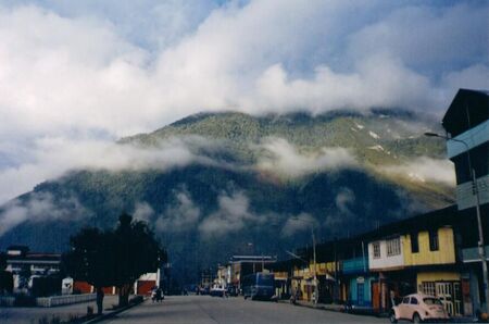 Ésta es la tierra prometida (Oxapampa), durante Febrero de 2000.
Daniel  Hennis
17 Nov 2003