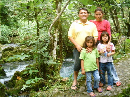 este es la naciente de un rio llamado tiuyako en rioja-san martin
harold  santos
22 Aug 2006