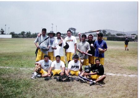 Equipo de soft ball para la ocacion. (De pie) E. Del Carpio, E. Garcia, E. Lopez, E. Guauque, e. Saavedra, E. Lopera, e. Velasquez. (sentados) I, E. Huaycho, E. Calderon, E. Cordova
Carlos Alvaro Romero
11 Jan 2007