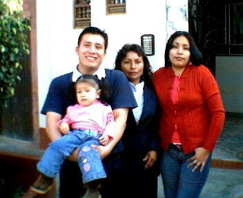 Mi esposa Lucy su Madre, Hermana y Danna Lucia Nuestra hija
Orlando Tito Garcia Escobedo
13 Aug 2007