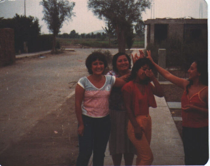 La familia Perales Roque - Lima Peru 1983
Bret  Hinckley
31 Jul 2011