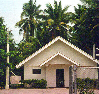 Chapel in Pilar Bataan
Grant McChesney
25 Aug 2001