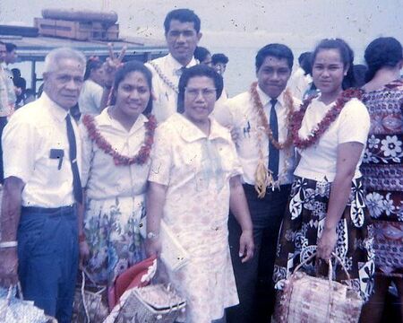 Elder and Sister Taylor Fonoimoana with Elder and Sisters waiting to board the boat!
Taylor and Sister Mataniu  Fonoimoana
05 Apr 2009