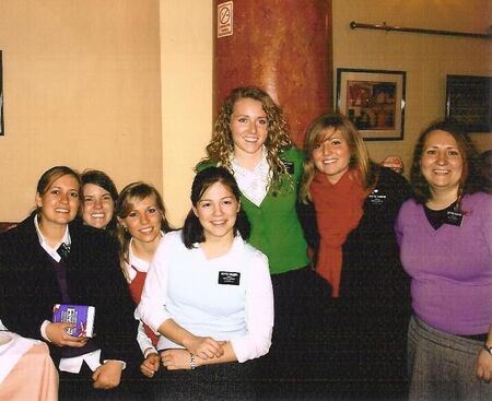 Recent Zone Conference with currently serving Sister Missionaries
Jaclyn  Woodbury
21 Jan 2009