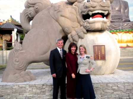 President and Sister Hoer enjoy Christmas Day with the Elders and Sisters of the Taichung Taiwan Mission.
Wendy Stebar stebarstudio@hotmail.com
20 Feb 2009