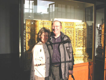 President & Sister Nielson at the Jade Buddha Temple, Shanghai, November 2003
Robert (Bob) C. DeWitt         杜維浩
18 Mar 2005