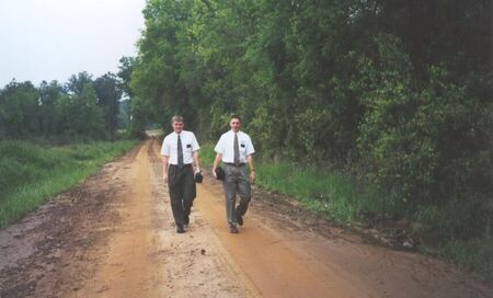 While on splits, we were actually looking for a house to deliver a Media Referral.  Despite the humidity, it was a great day in East Texas.
James R Dalton
14 Jan 2007