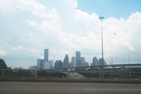 Houston features one of America's most striking and beautiful skylines.  The tallest building is 75 stories (1,049 ft).
Ryan Bateman
18 Feb 2008