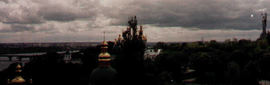 Another view of Kyiv
David Stewart
17 Nov 2001