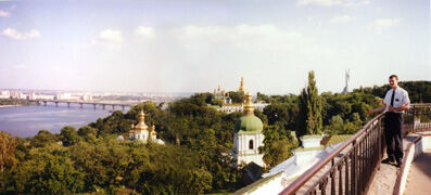 Panorama view in Kiev, Elder Griffiths, my beloved city, in 1994
Rex  Griffiths
10 Apr 2005