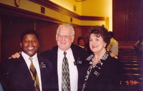 Elder Ngqase with Elder and Sister Vance
Phumlani  Ngqase
19 Mar 2004