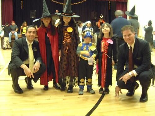 zulstra and balmaceda celebrating halloween in the spanish ward
Rolando Miguel Balmaceda
05 Jan 2006