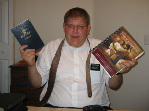 Elder Kravetz with some of his new Spanish materials
Seth David Kravetz
17 Nov 2007