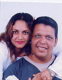 Aqui estoy con Kaenia mi Querida esposa (Wilmer Omar guillermo)
Wilmer Omar  Guillermo Obelmejias
27 Jan 2006