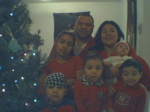 La familia Rojas Tovar feliz navidad a todos
Jesus Jose Rojas
19 Dec 2002