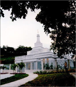 Templo de Caracas Venezuela Vista Diagonal
Danny José  Blanca Gota
29 Sep 2005