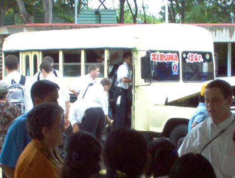 Misioneros llegando al aeropuerto el 24 Oct.2005.
Familia Padilla
01 Nov 2005