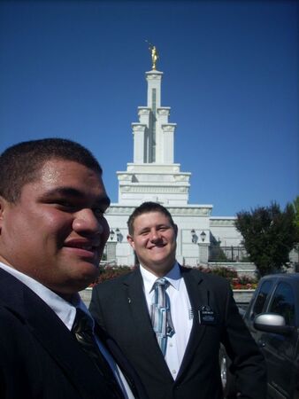 Elder Fonoimoana and Elder Miller at the Columbia River Temple on P-Day!!!
Daniel Patrick Fonoimoana
16 Mar 2009