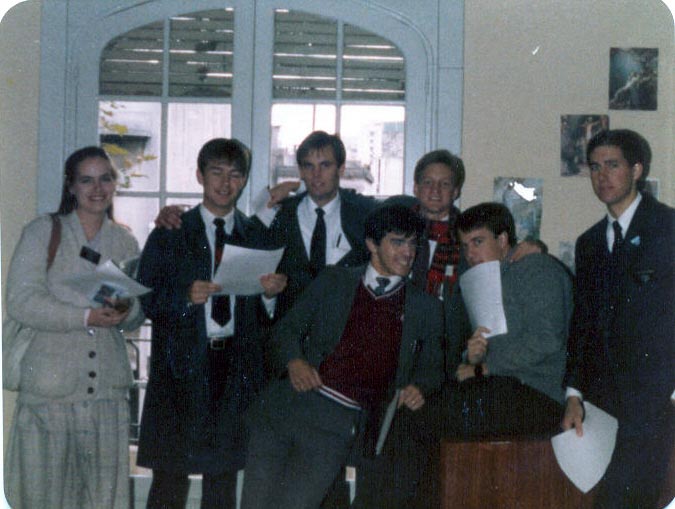 Hna. Elizabeth Davis, E. Troy Jonhson, E. James D.Duncan, E. Michel Norberg (LD), E. Daniel Doldan, E. Hullinger, E. Michel Brockbank
Gloria  Pasko
10 Jan 2003