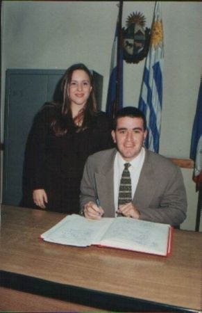 7 de julio 2000 Esa mañanan en el registro civil a la tarde viajamos a Buenos Aires Al templo, el de montevideo aun no estaba terminado
Diego  García Campagne
05 Aug 2003