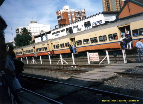 This is just a Random Picture I took of a typical over filled train on its way to the capitial - I was in Cuidaddela at the time.
Nathan W Hiatt
17 Mar 2006